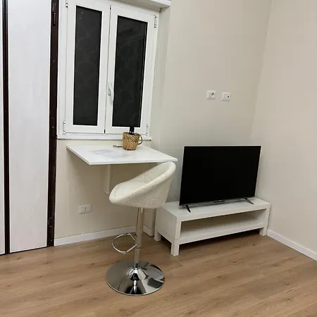 Apartment Julix - Quadraro